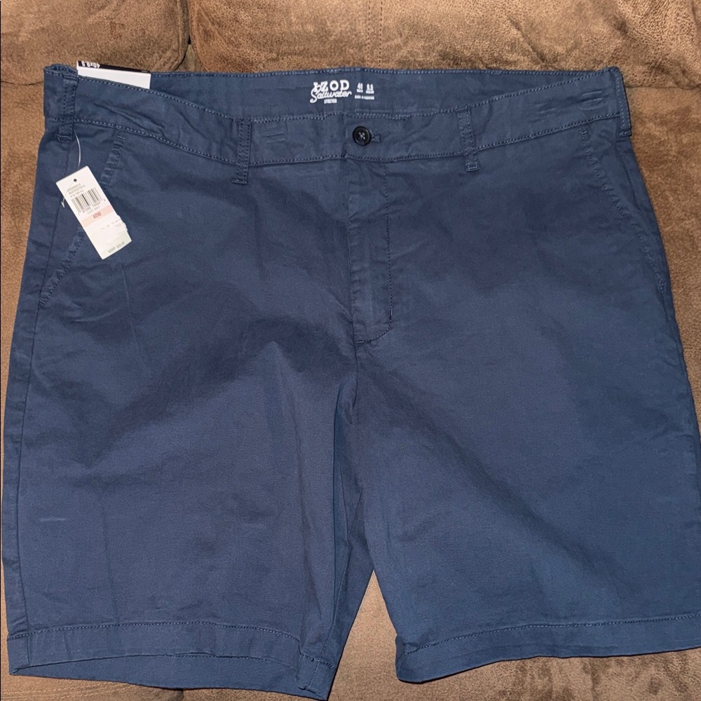 Izod Men's Navy Flat Front Chino Shorts